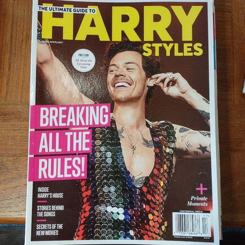 Harry Styles 2022 Special Limited Ed Paperback NO Ads Like New